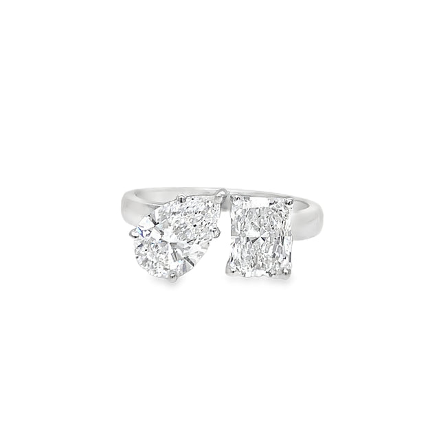 14K White Gold Lab Grown Diamond Tio et Moi Ring